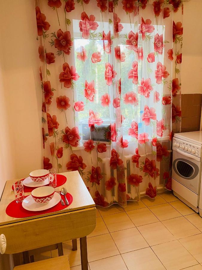 Like Home Apartments&Rooms Almatı Dış mekan fotoğraf
