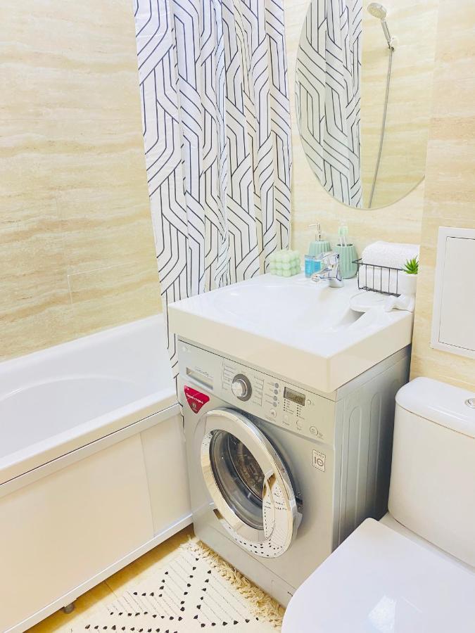 Like Home Apartments&Rooms Almatı Dış mekan fotoğraf
