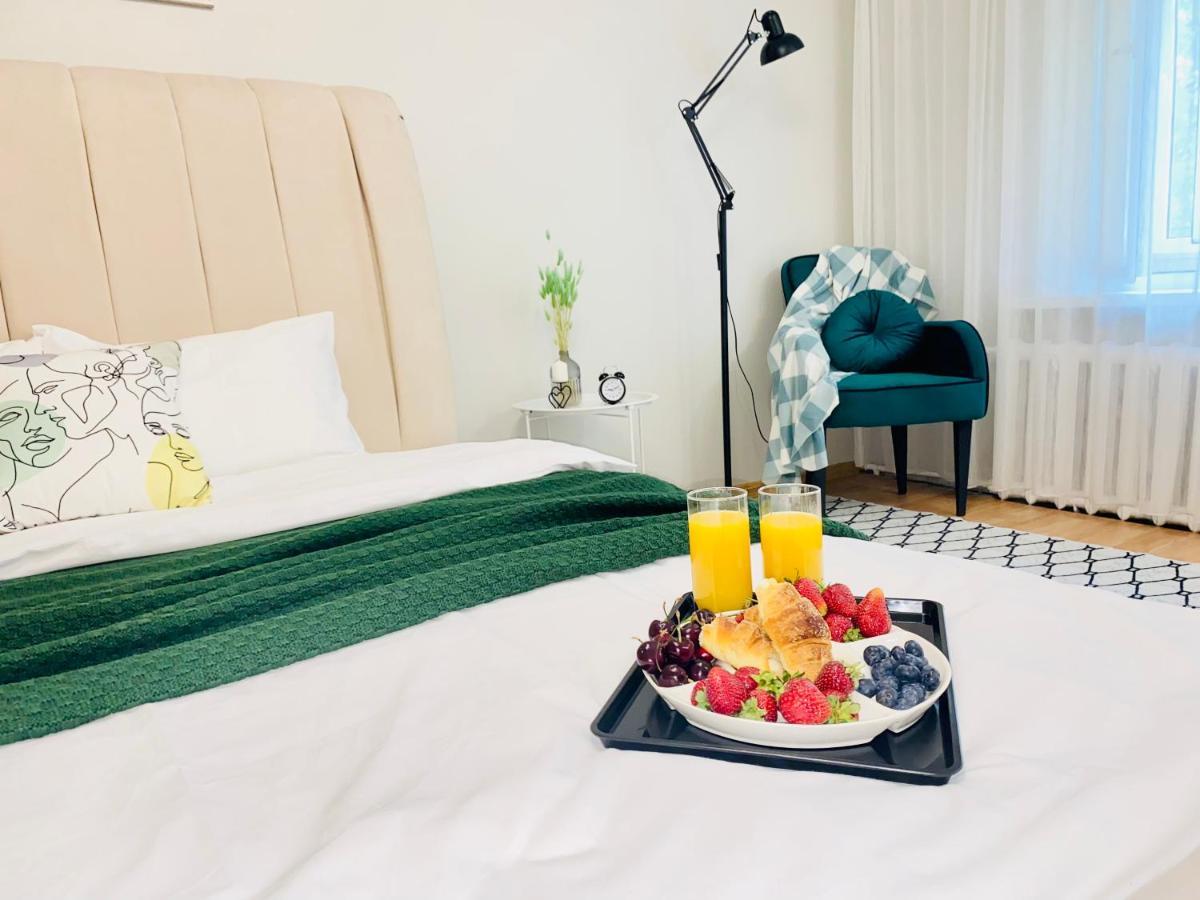 Like Home Apartments&Rooms Almatı Dış mekan fotoğraf